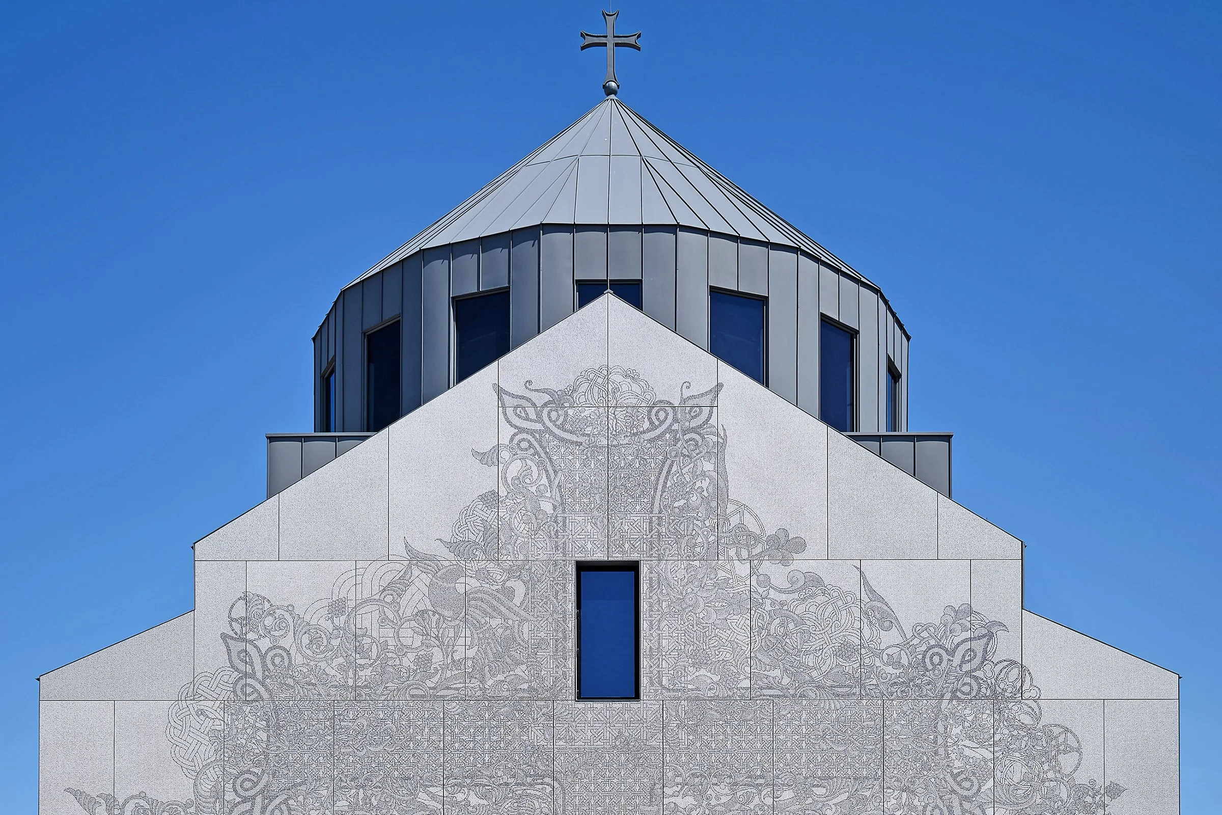 the facade of the saint sarkis armenian church — DAVID
